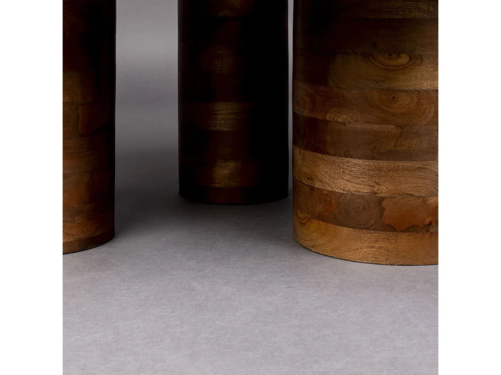 Suki - Lot de 3 tables basses organiques gigognes en marbre et bois - Bois foncé et blanc