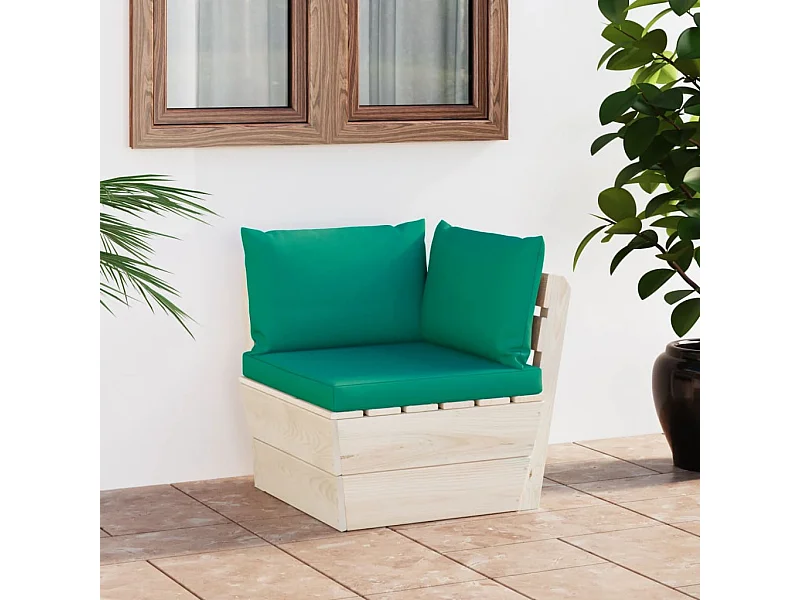 Divano Angolare da Giardino su Pallet e Cuscini Legno di Abete