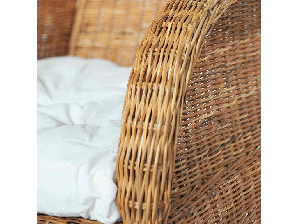 Sofá com almofadão vime natural e linho castanho-claro