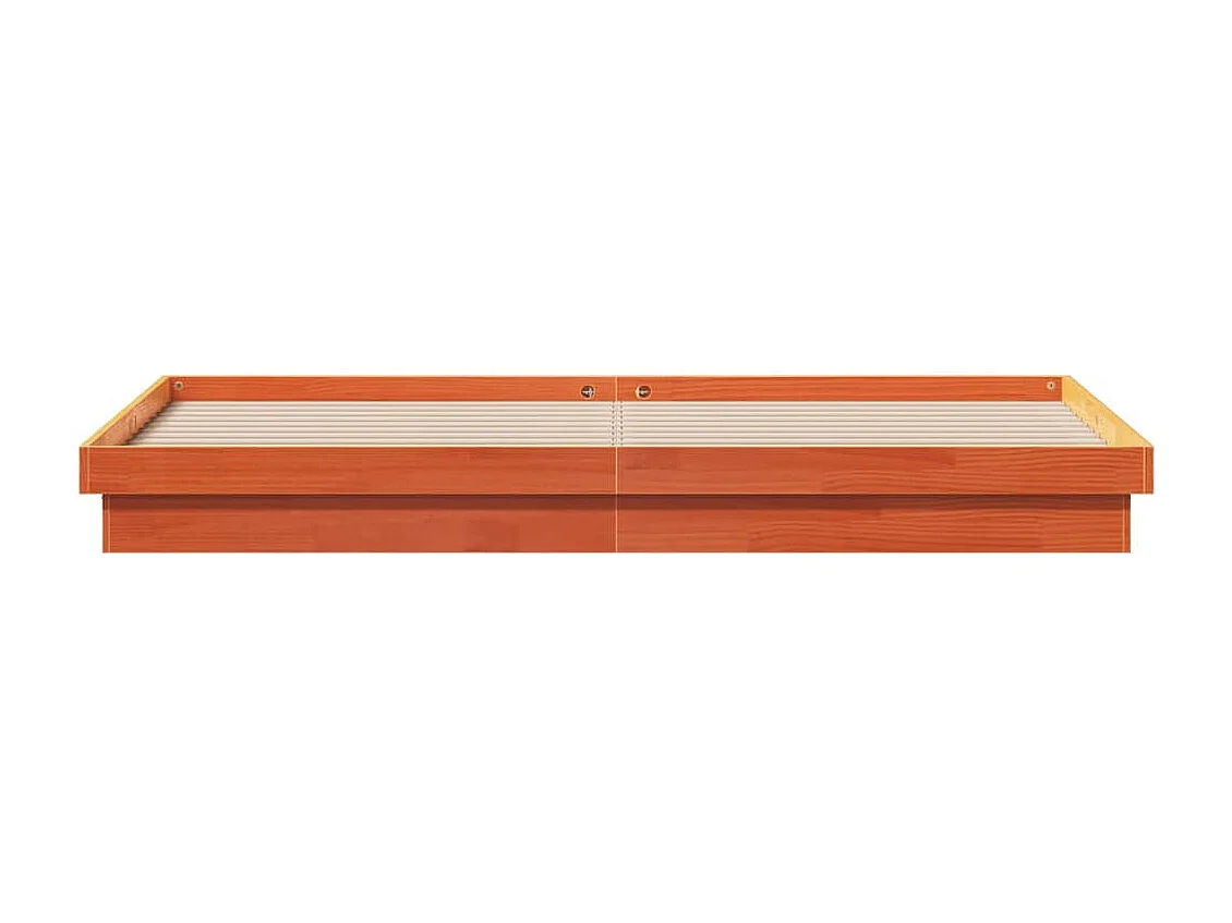 Bedframe met LED massief grenenhout wasbruin 200x200 cm
