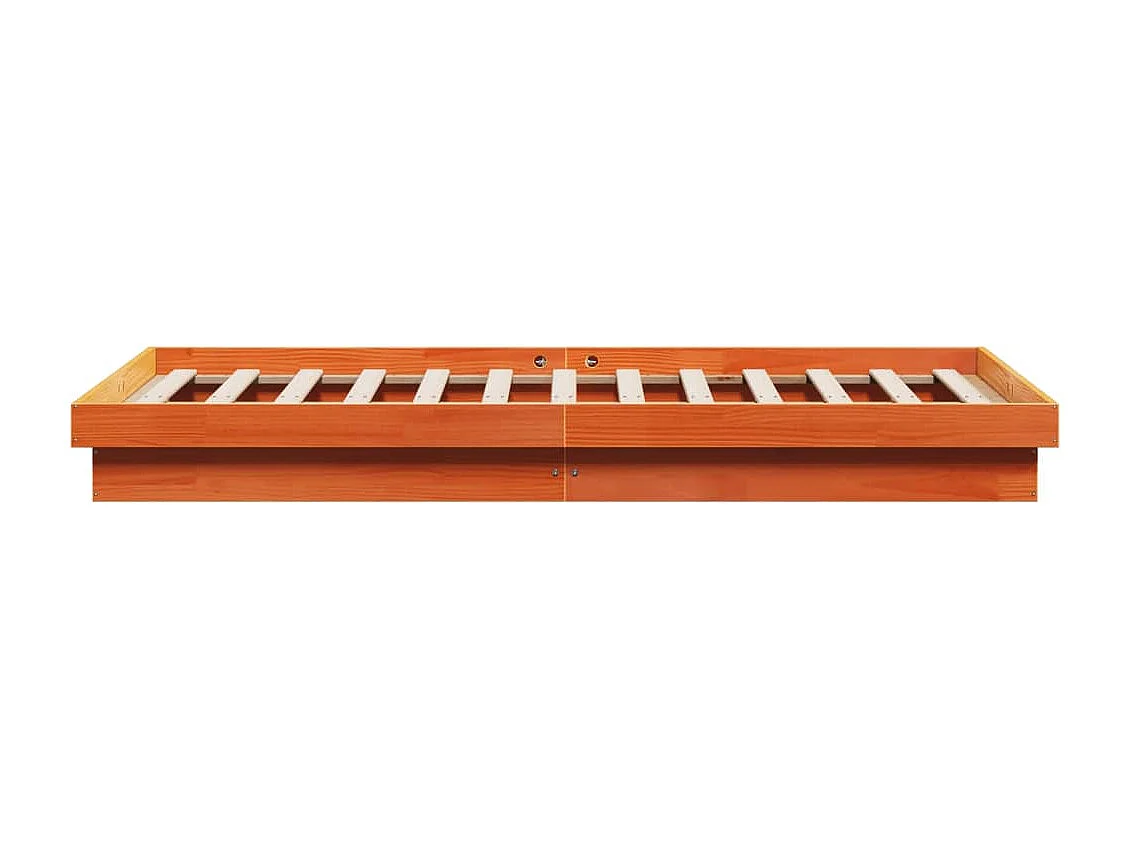 Bedframe met LED massief grenenhout wasbruin 200x200 cm