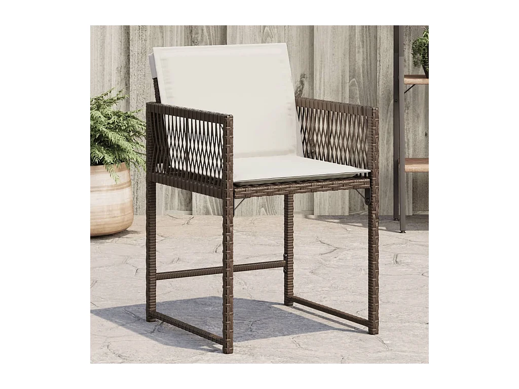 Lot de 4 Chaises de jardin avec coussins marron résine tressée FR760856