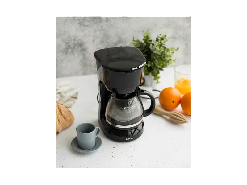 Cafetière électrique noire 6 tasses