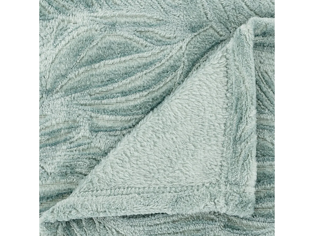 Plaid flanelle Bleu givré motif en relief 180 x 230 cm