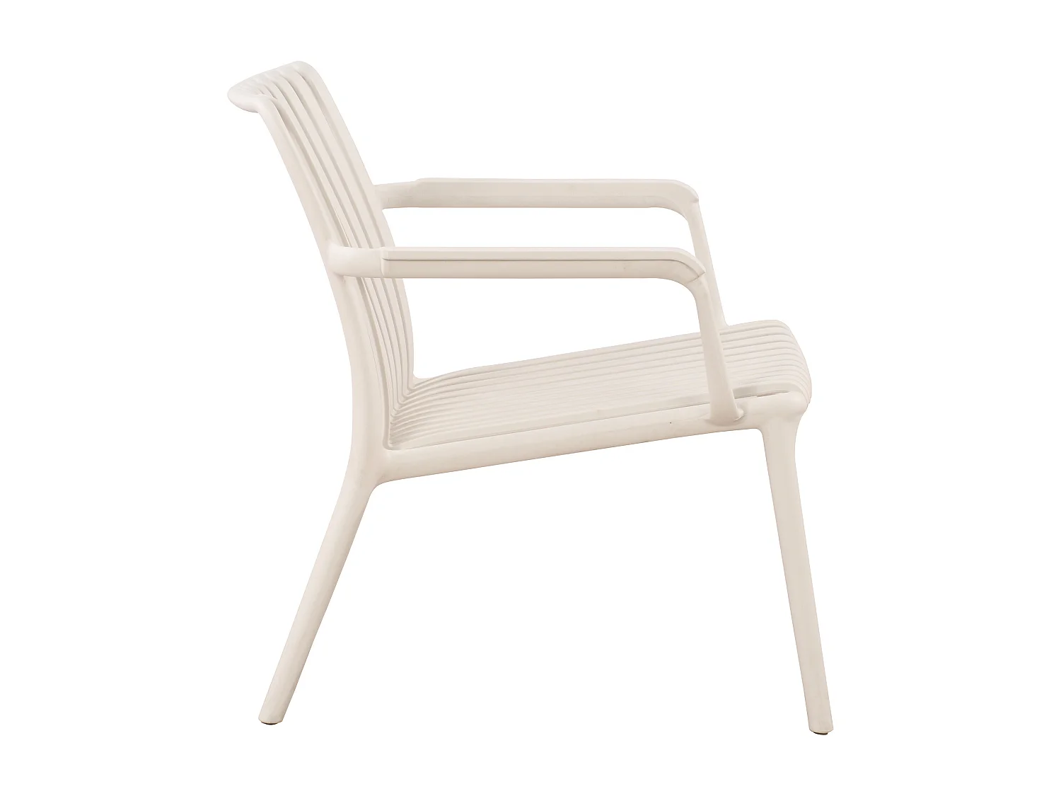 Salon de jardin en polypropylère : 2 fauteuils bas empilables et une table basse - Beige - SESEH de MYLIA