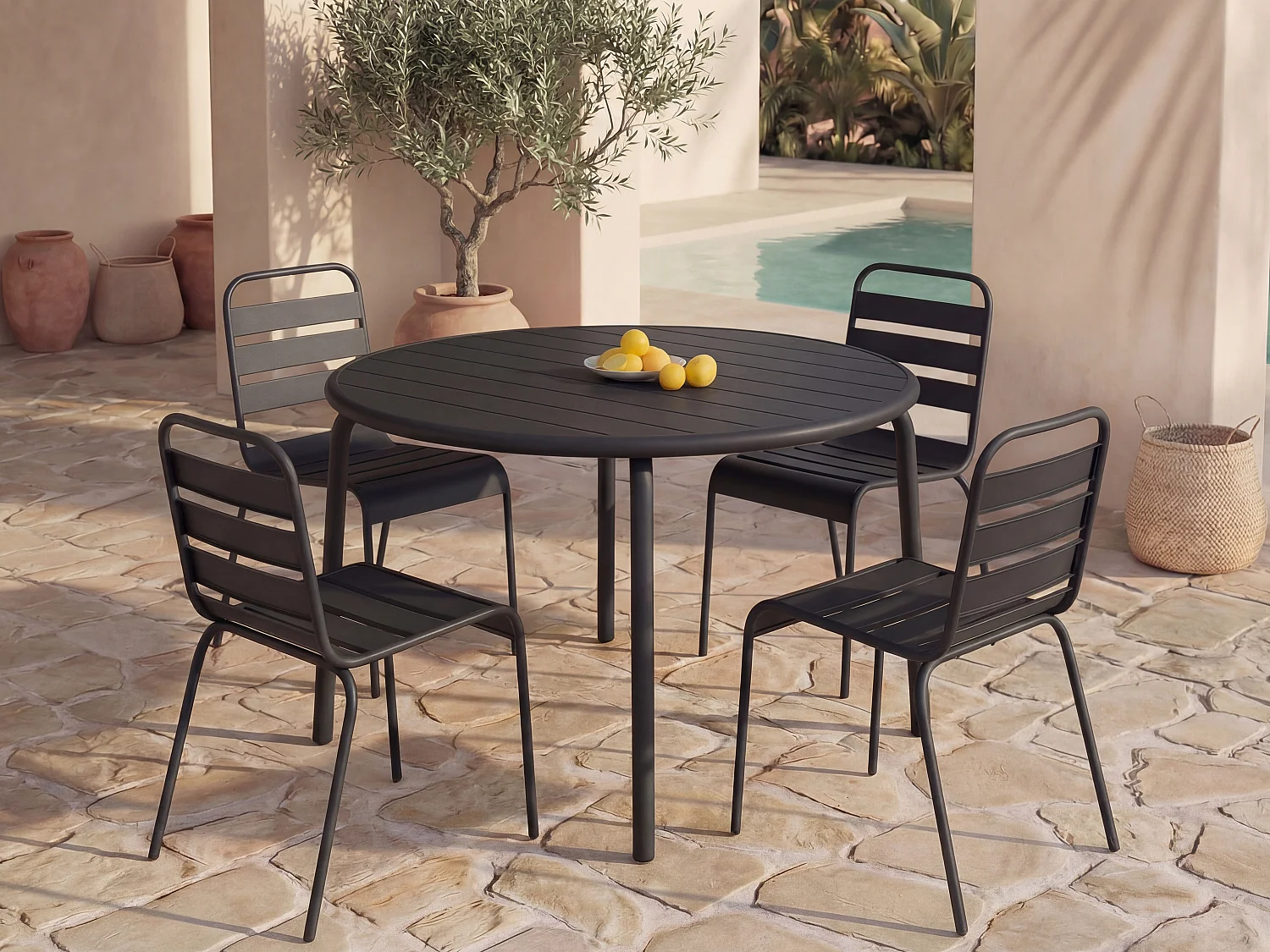 Salle à manger de jardin en métal - une table D.110 cm et 4 chaises empilables - Noir - MIRMANDE de MYLIA