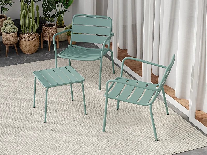 Tuinzithoek van metaal - 2 lage opstapelbare fauteuils en een vierkant bijzettafeltje - Amandelgroen - MIRMANDE van MYLIA