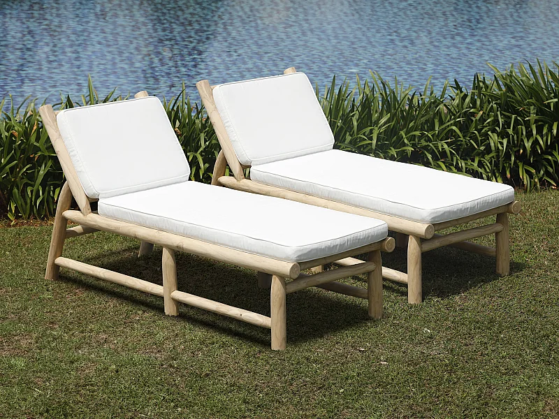 Lot de 2 bains de soleil en teck avec matelas - Naturel clair et blanc - TULUM de MYLIA