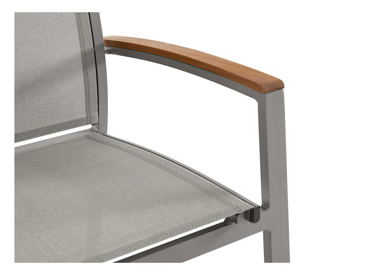 Conjunto de 2 sillones de jardín apilables de aluminio y textilene - Color taupe y reposabrazos de acacia - TAIPIVAI de MYLIA