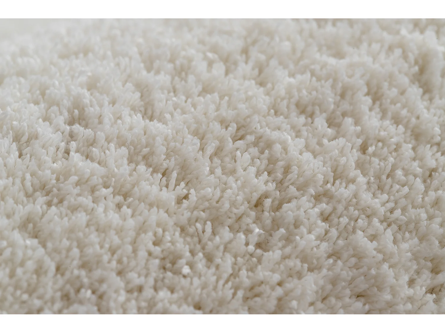 TAPIS - MOQUETTE VELVET MICRO crème plaine couleur unie 150x300 cm