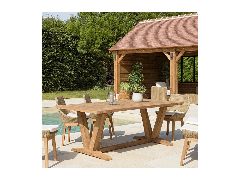 KALLY - Table à manger jardin 220cm en bois de teck recyclé pieds V