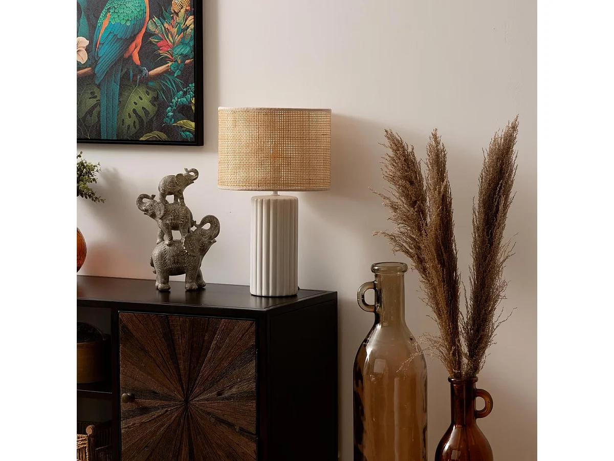 Lampe à poser en céramique Blanche et abat-jour en Rotin H 47 cm