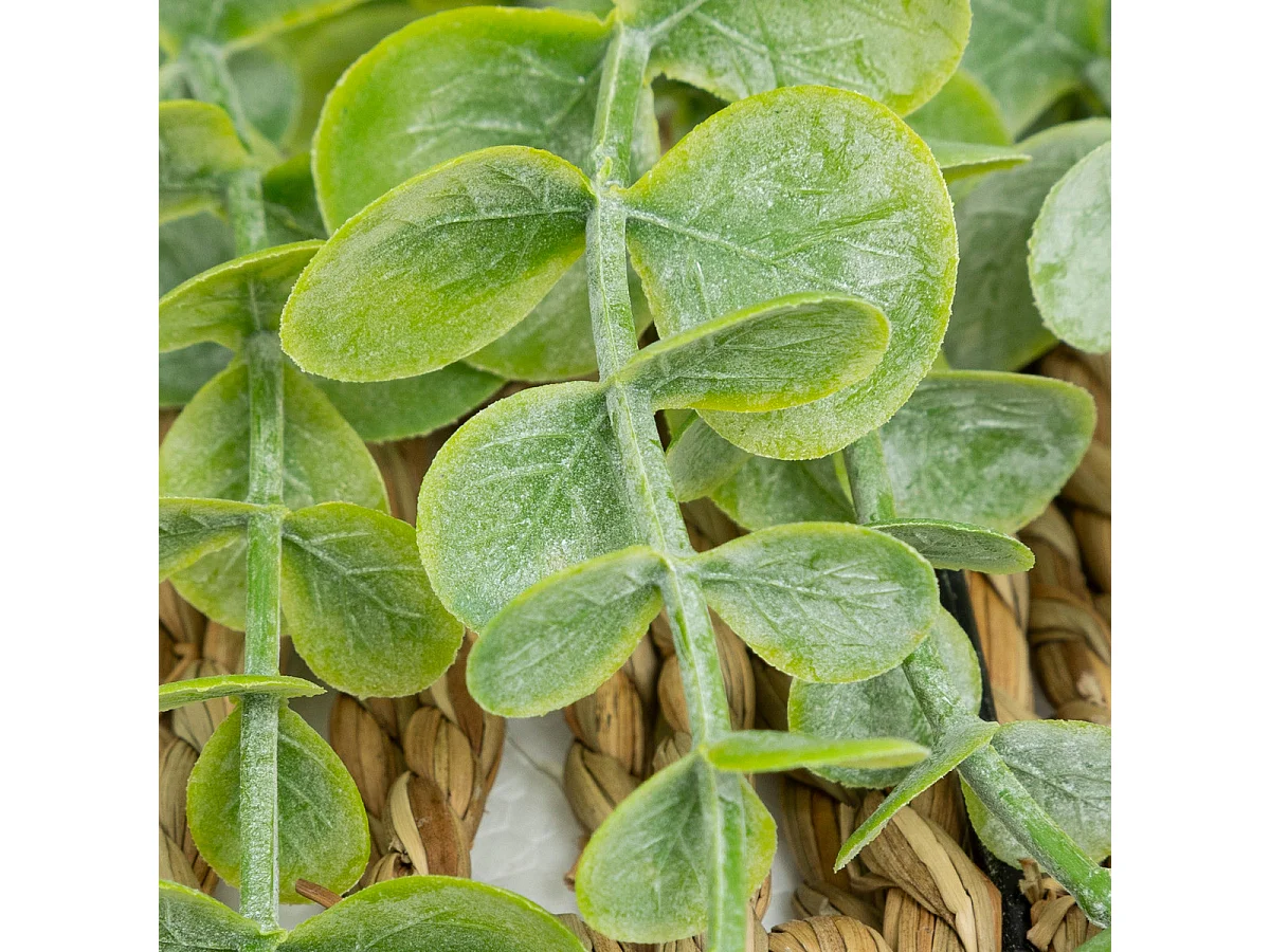 Plante artificielle Eucalyptus dans un support en Osier à suspendre H 26 cm