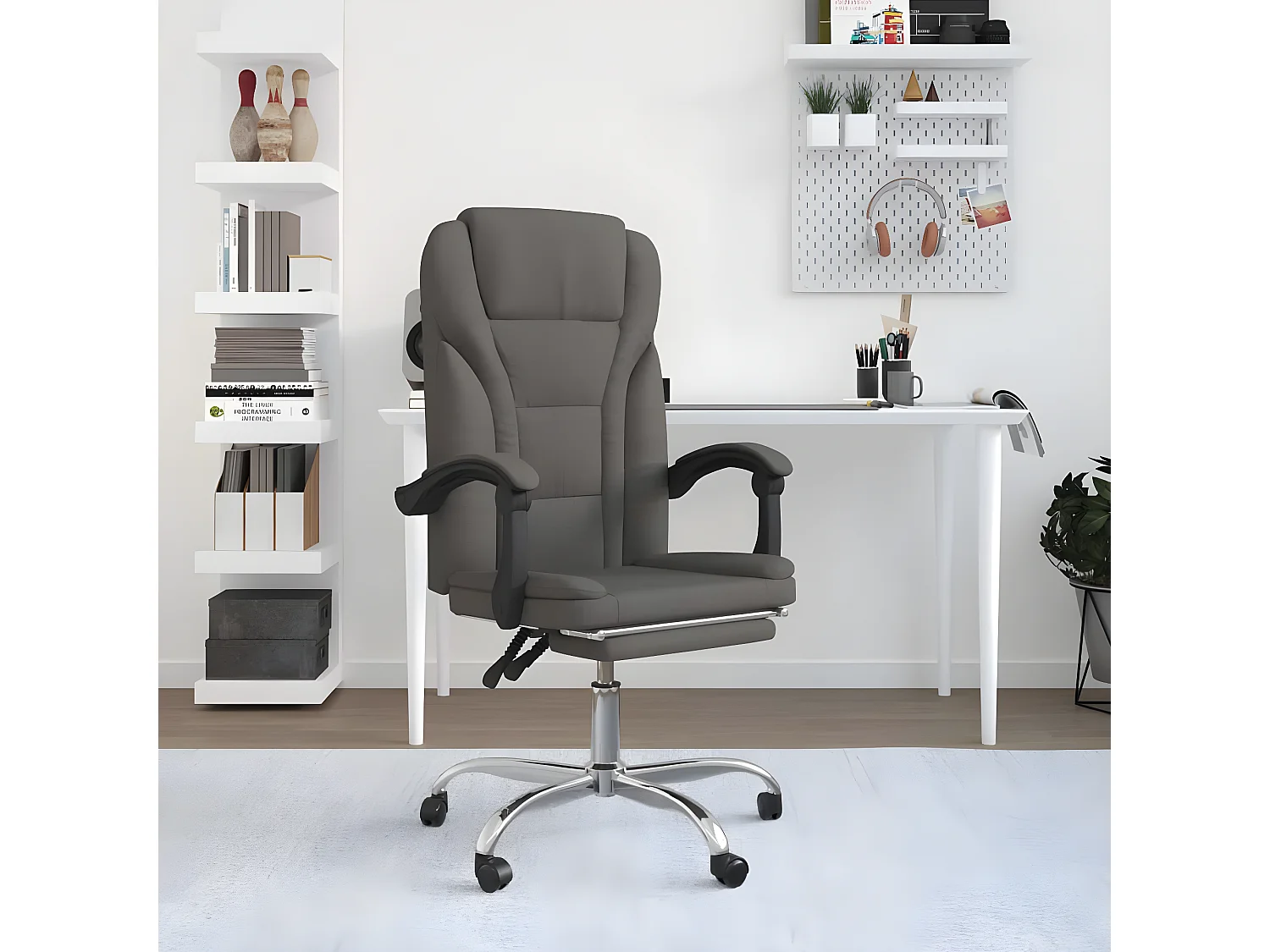 Silla de oficina reclinable de tela gris oscuro