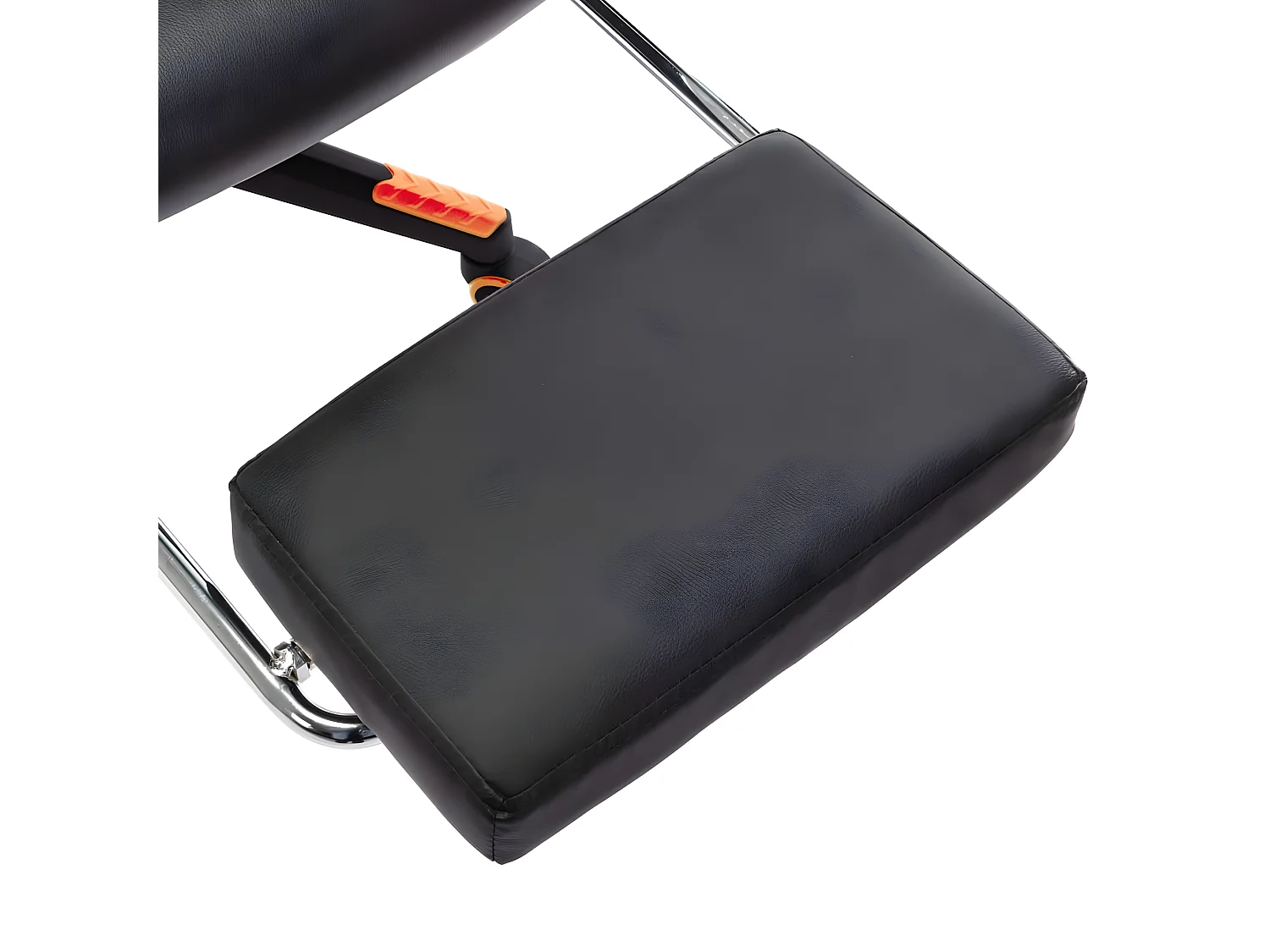 Silla de gaming con reposapiés cuero sintético negro y naranja