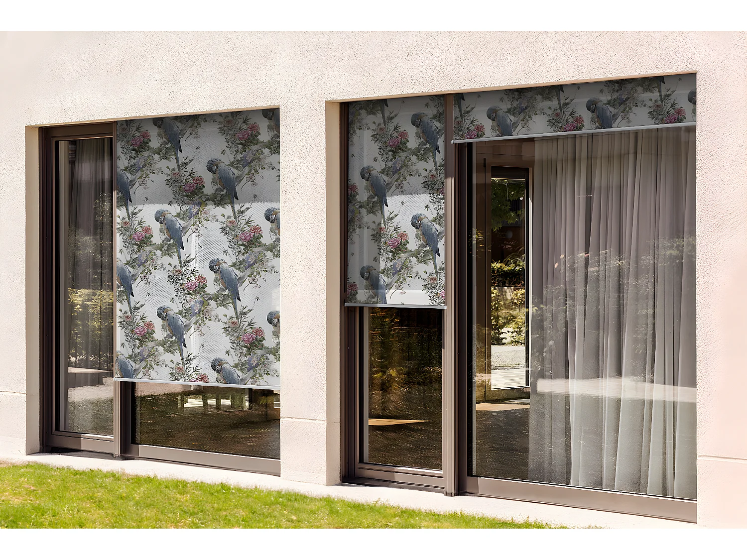 Einzigartiges Rollo für den Außenbereich – 100 x 180 cm – Papageien unter Blumen. Balkonvorhang, Balkonrollos, Sonnenschutzvorhang