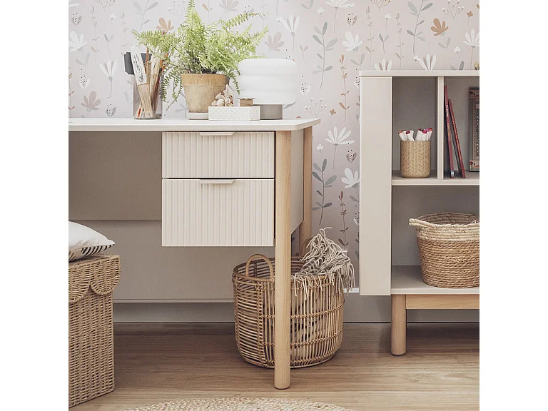 Pinio Miloo Champagne skrivebord med 4 skuffer