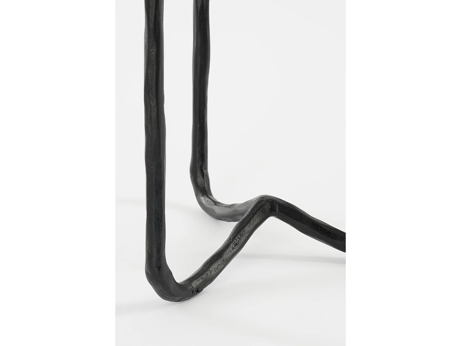 Kandelaar van aluminium - 17 x 18 x 34 - Zwart - CHRISTY