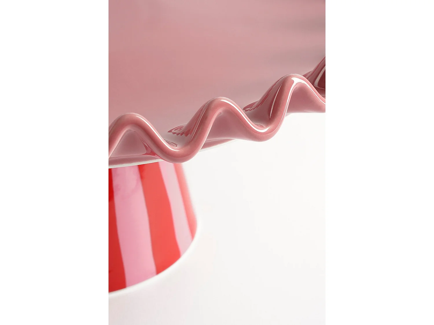 Taartplateau van keramiek - 30 x 30 x 13 - Roze, rood - BELLA