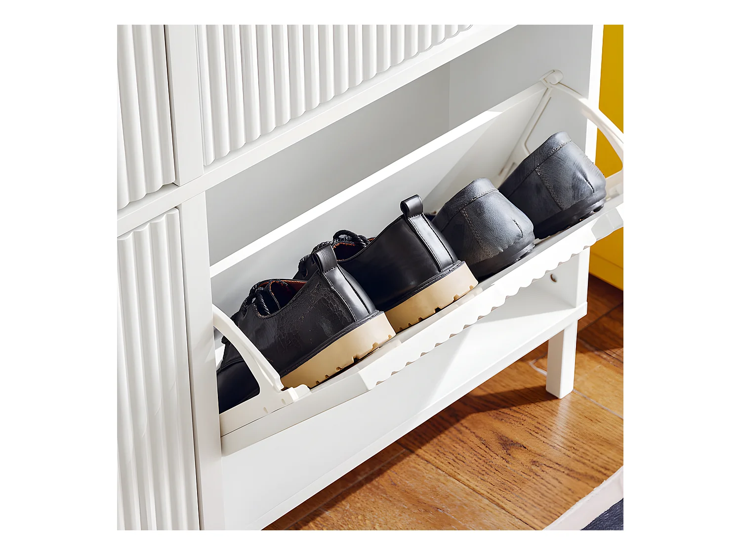 Szafka na buty z 4 klapami FSR177-L-W