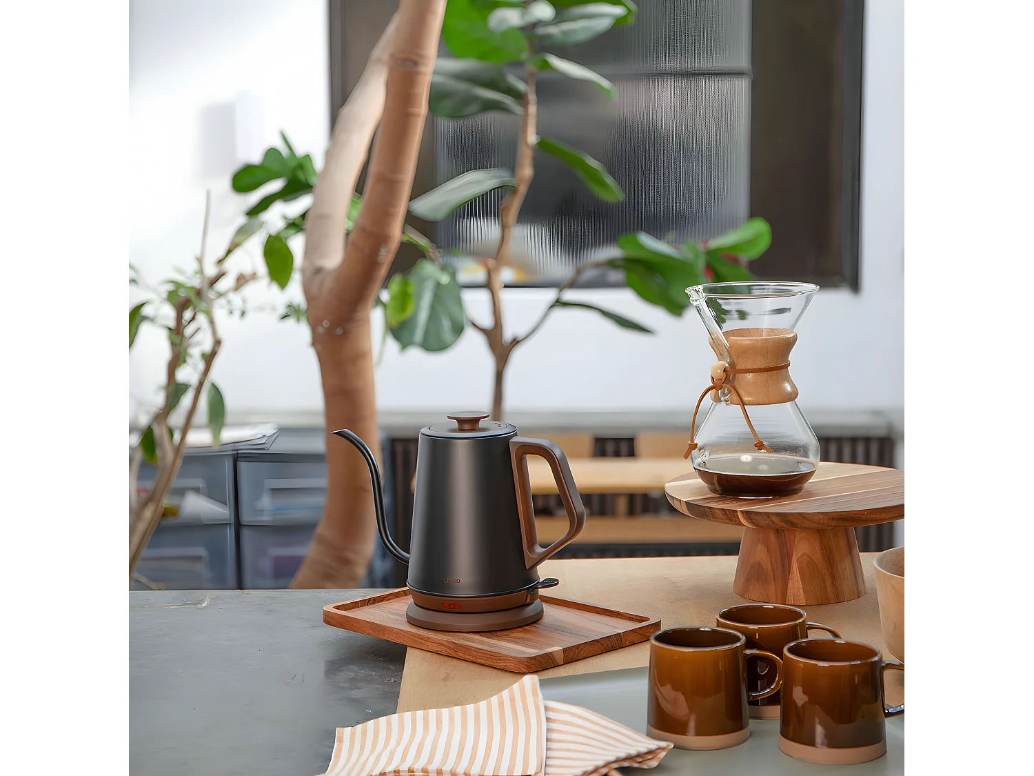 Bouilloire rétro Col de cygne 1,2L 1000W