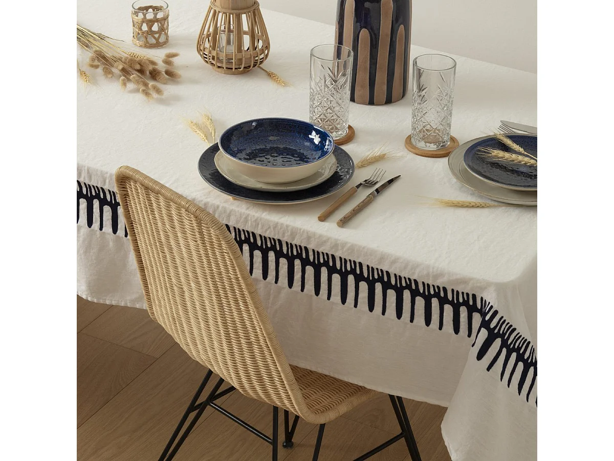 Nappe Déco "Brodée" 150x300cm Blanc