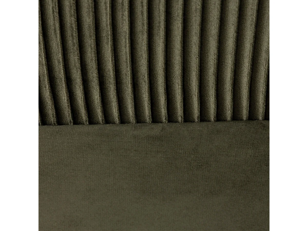 Fauteuil en Velours Vert Kaki plissé et pieds en métal noir