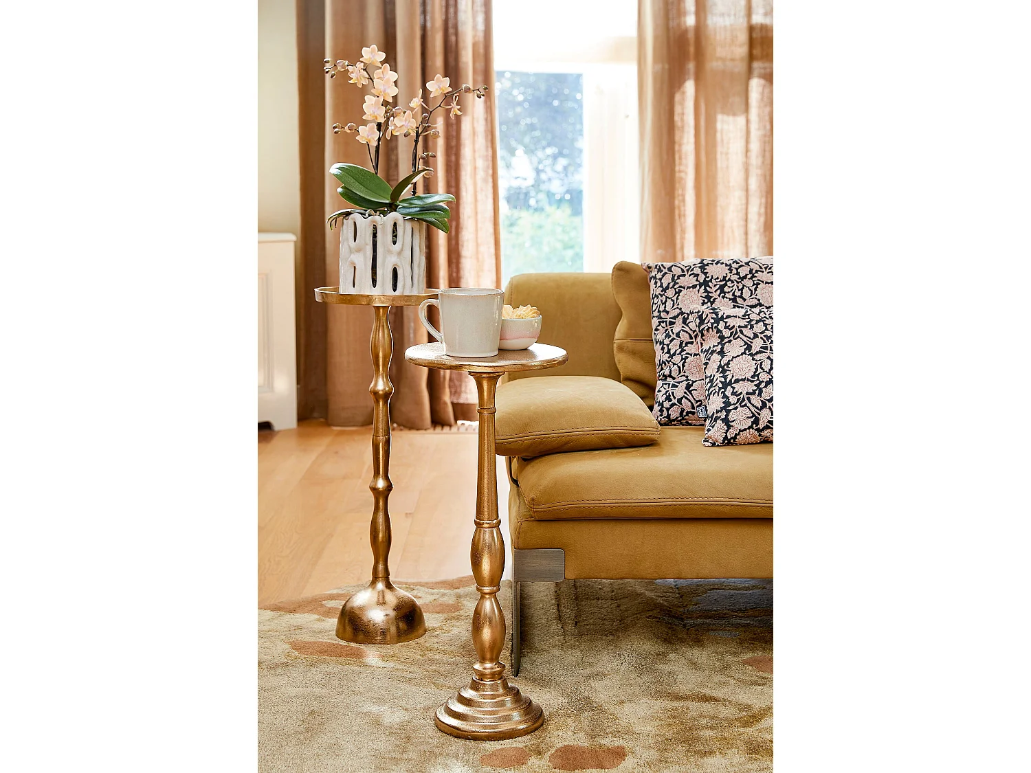 Mesa auxiliar de Aluminio reciclado y  MDF y  Espuma - 25 x 25 x 66 - Oro - DUCO