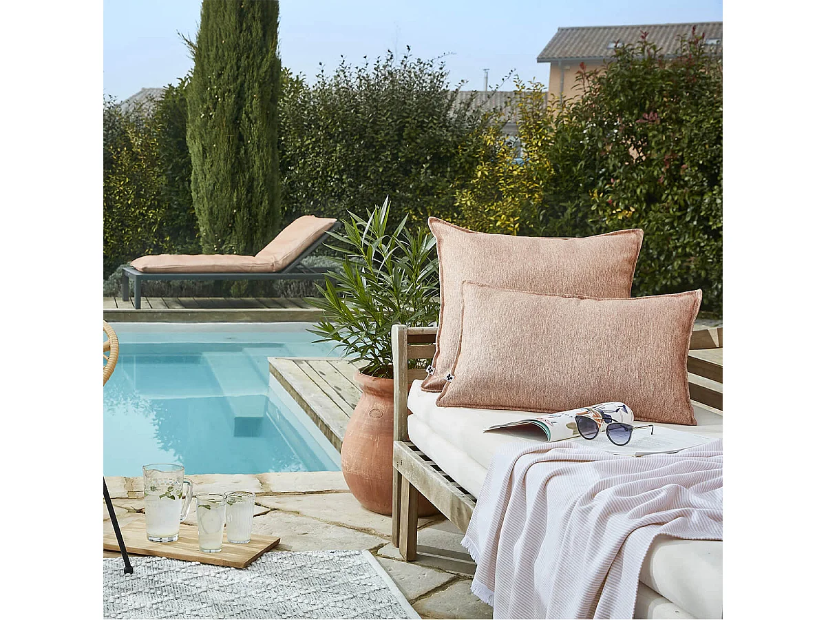 PRIMROSE - Coussin 60x60 Déhoussable Tissu Déperlant Corail