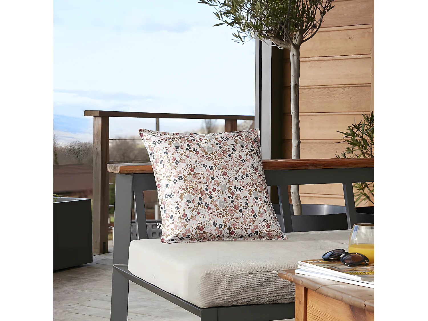 ANEMONE - Coussin 45x45 Déhoussable Tissu Déperlant Motif Fleuri