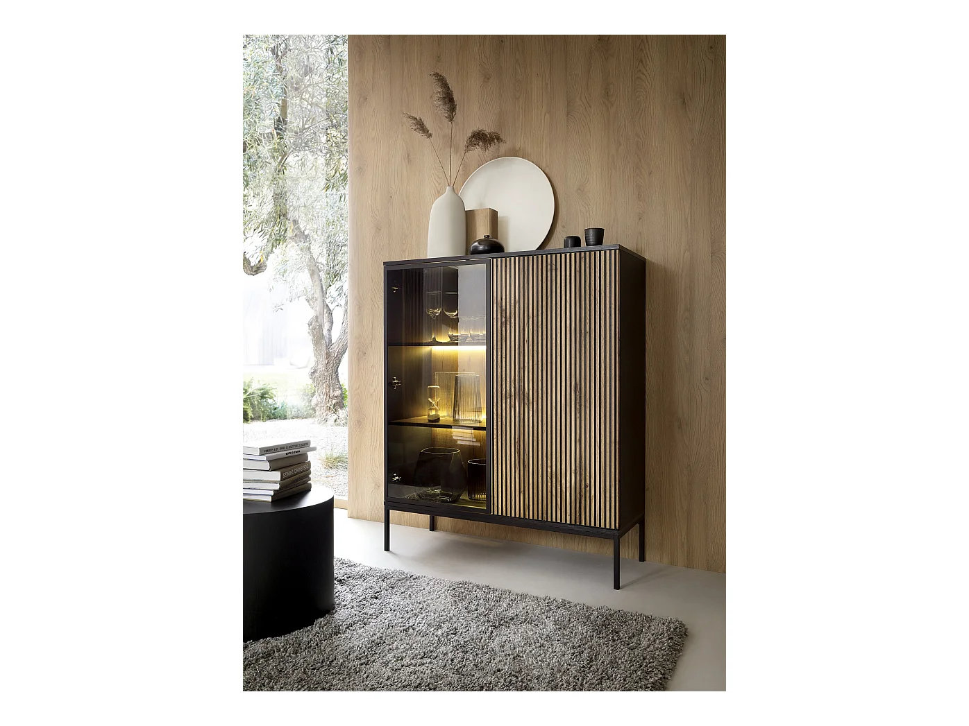 Vitrine - 2 portes avec éclairage LED - Noir/Chêne Wotan - TOSENA