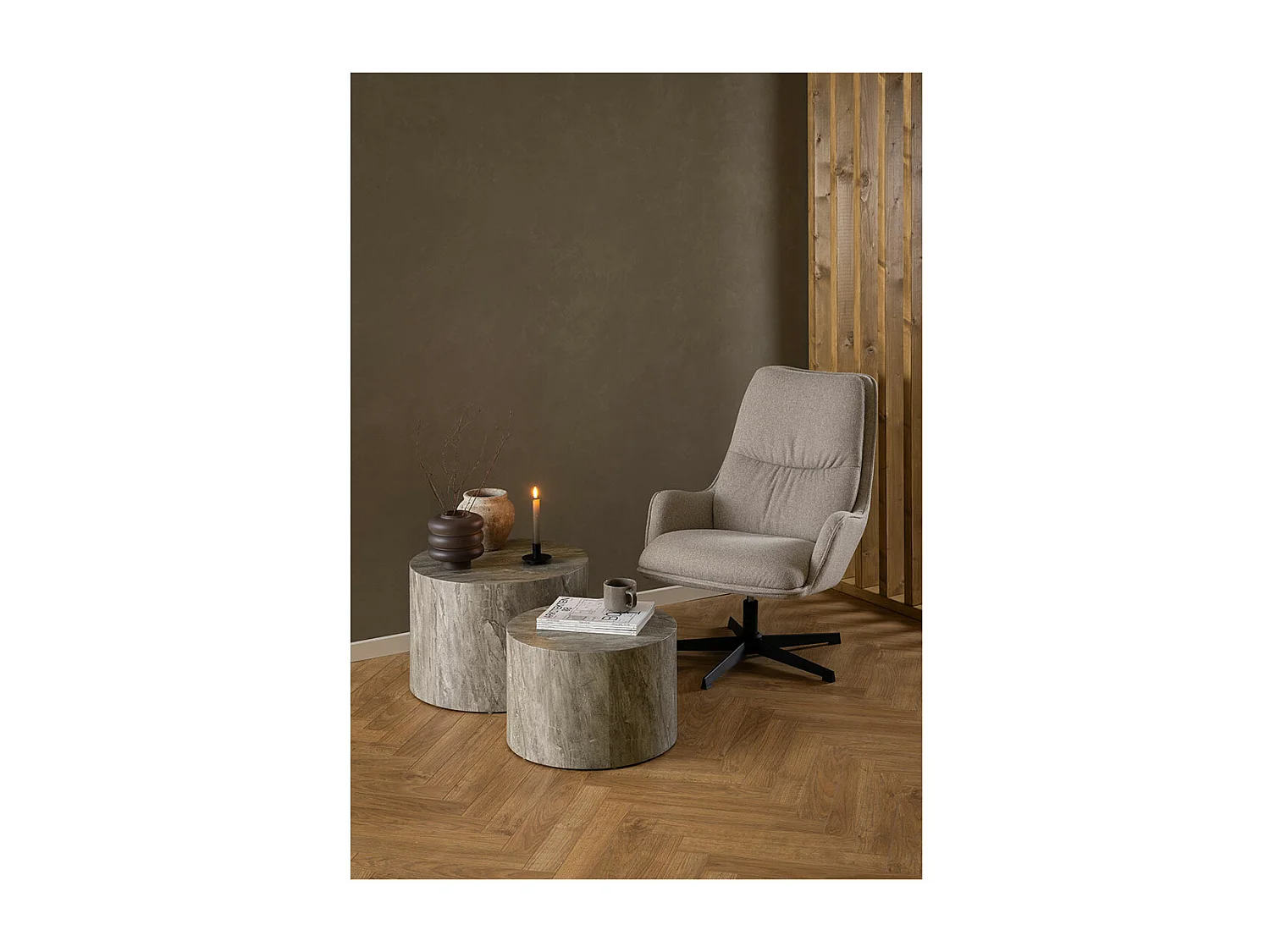 Bosley fauteuil fonction pivotante beige.