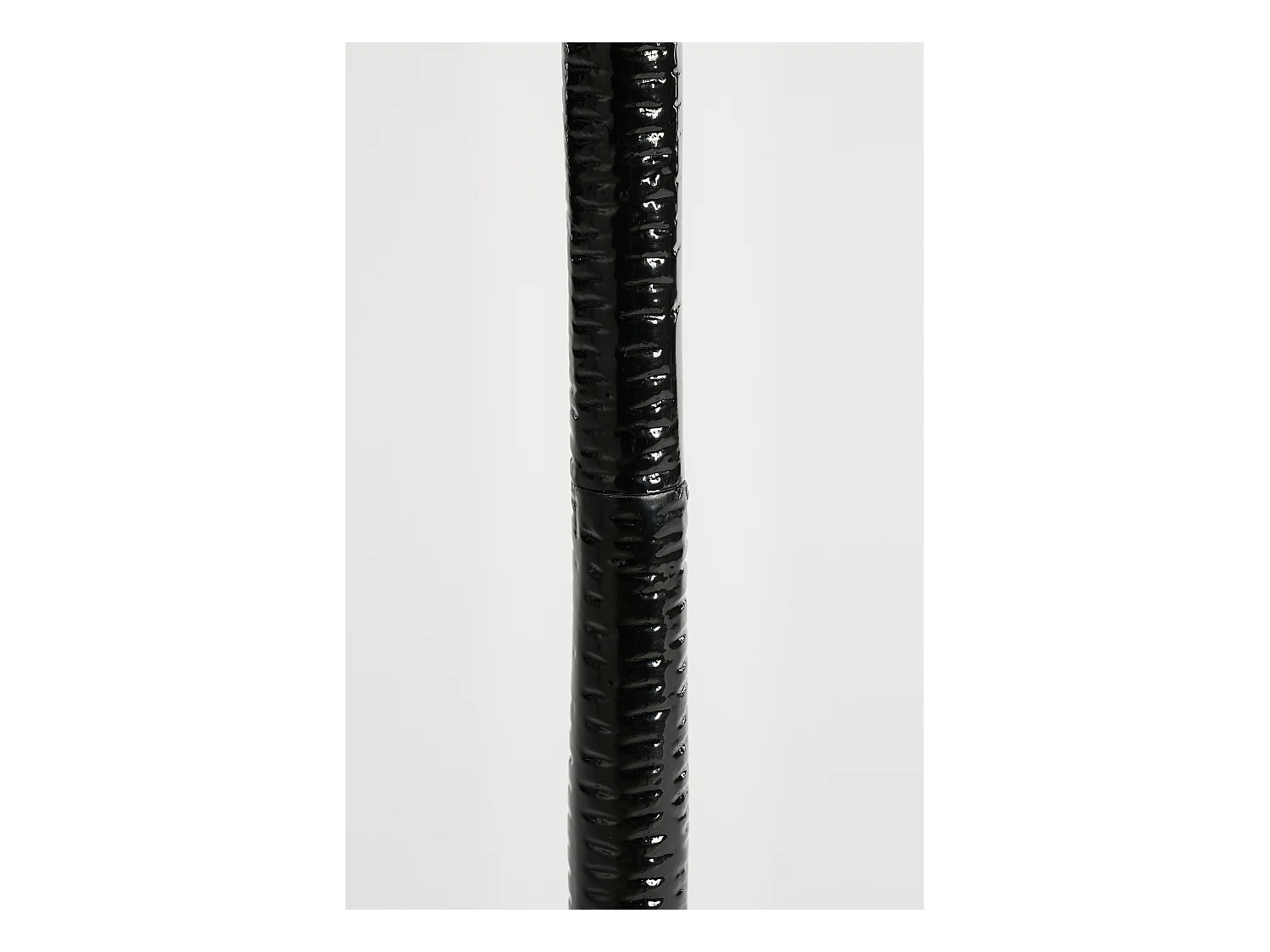 Table d'appoint en aluminium recyclé - 34 x 34 x 58 - Noir - COLIN