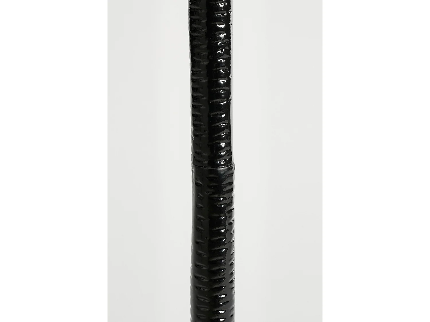 Bijzettafel van gerecycled aluminium - 34 x 34 x 58 - Zwart - COLIN