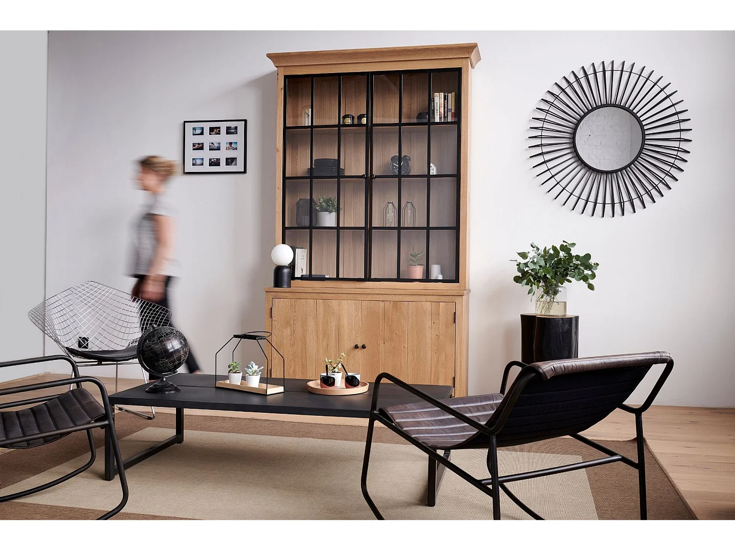 Buffet vaisselier industriel en bois et métal 4 portes - VICTORIA