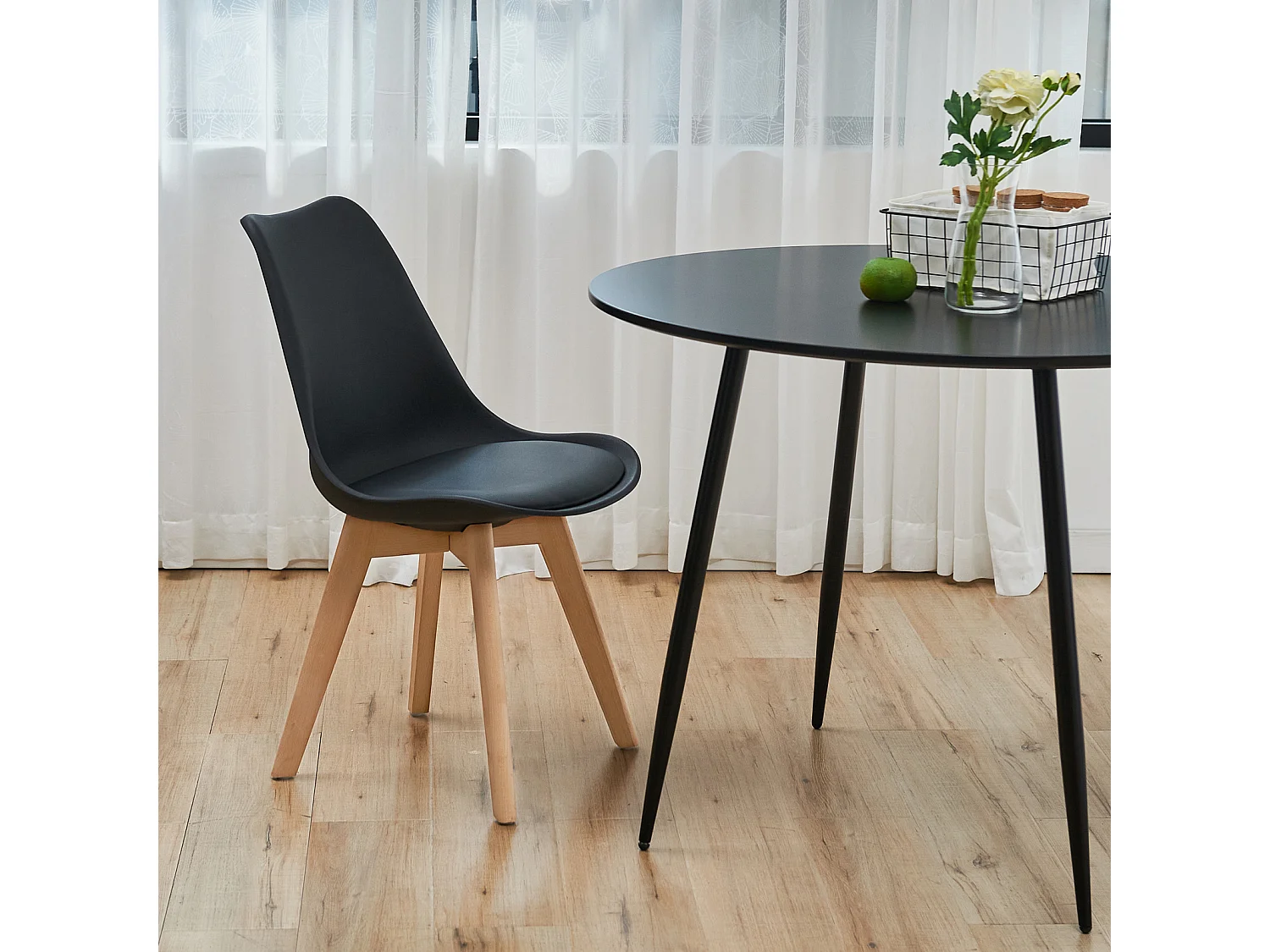 Lot de 2 chaises de salle à manger