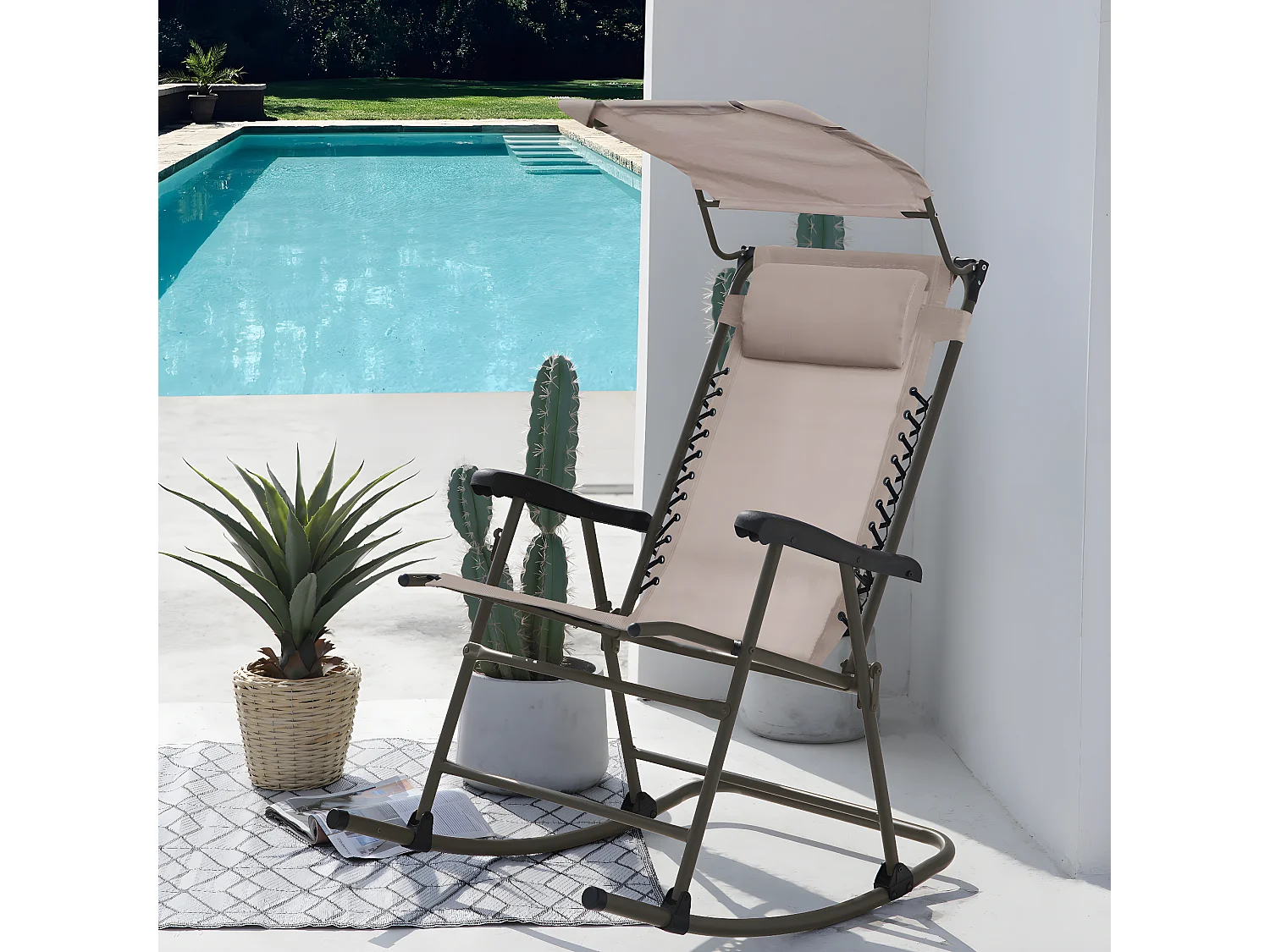 Chaise à bascule pliable Outdoor avec protection solaire