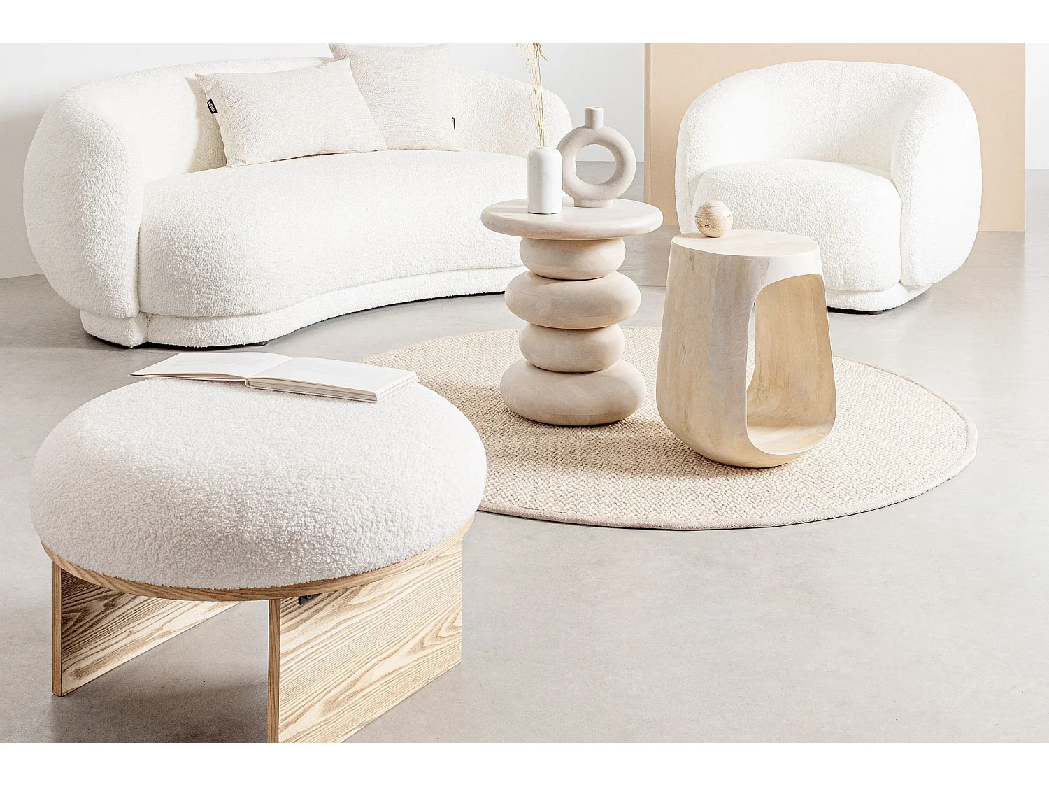Pouf rond en bois et bouclette blanc D60 - PAVEL