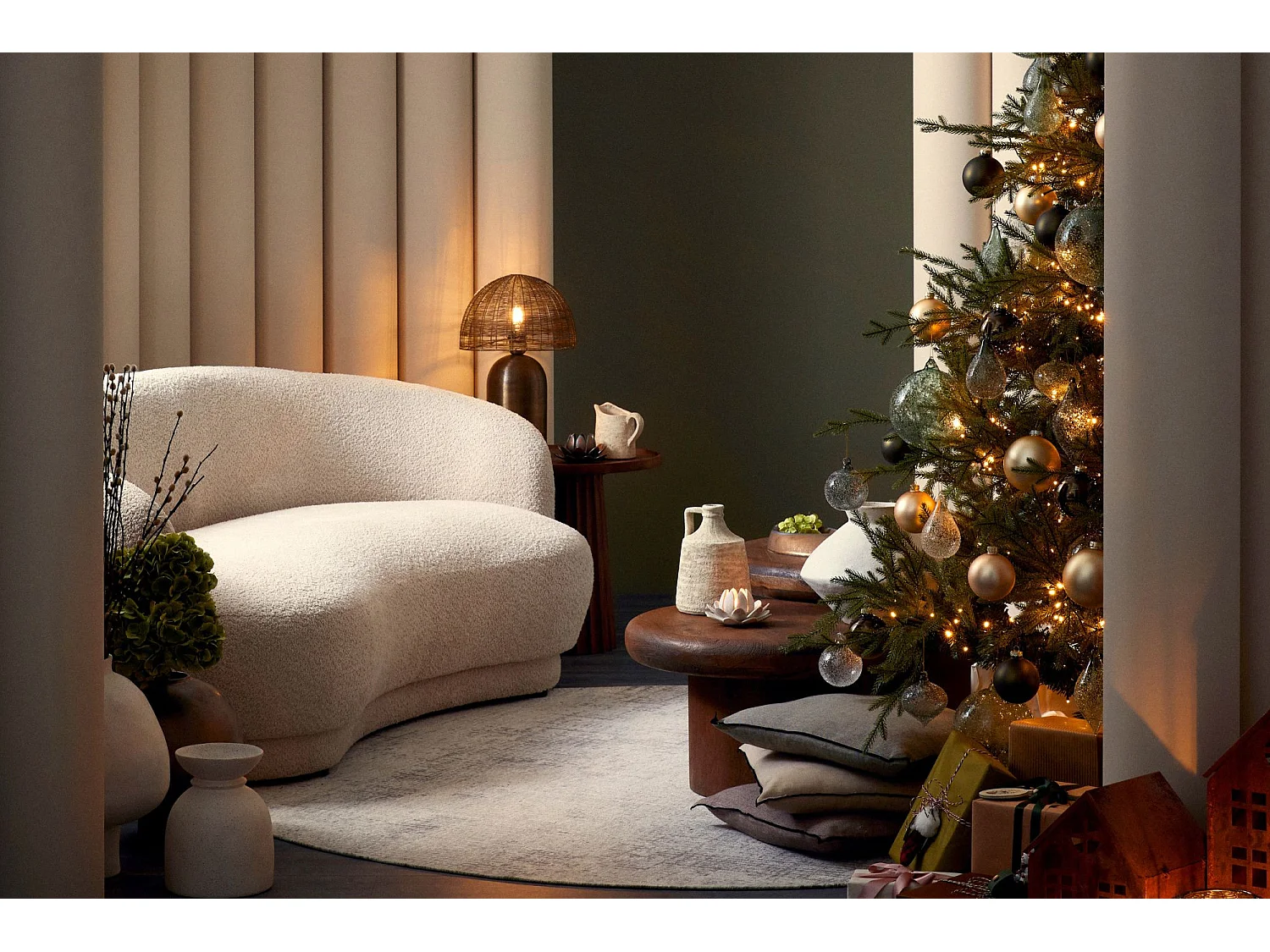 Canapé 3 places en tissu bouclette blanc L191 - ELLA