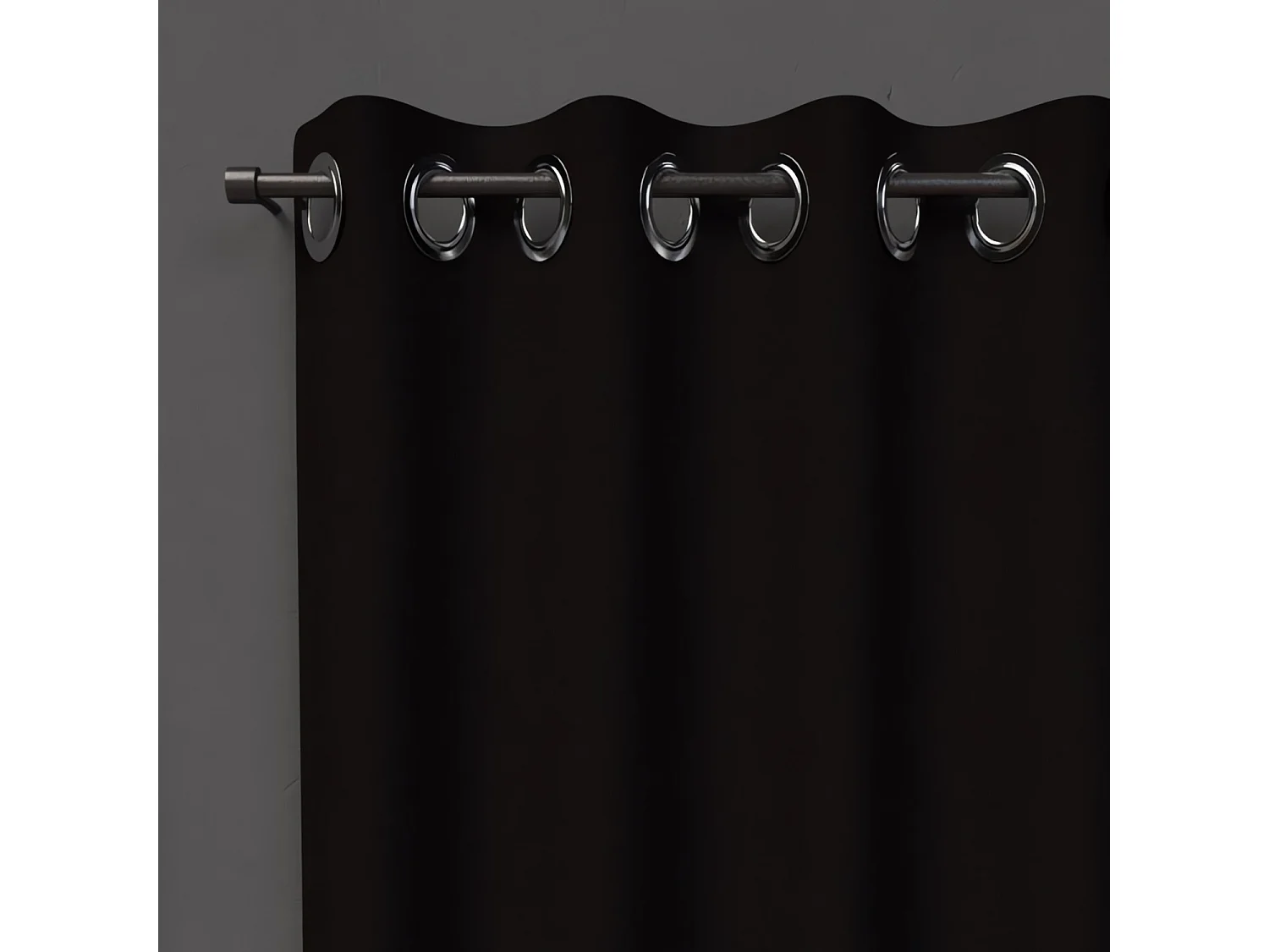 Cortina con ojales 135x180 cm BLACKOUT negro