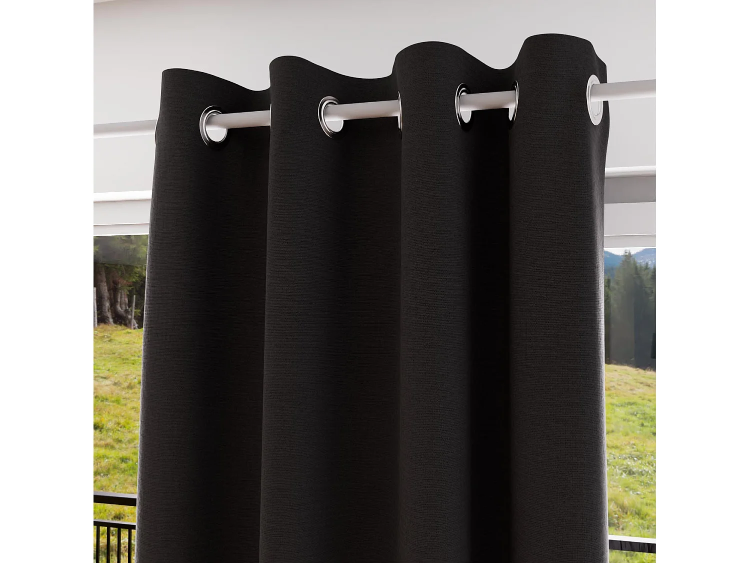 Cortina con ojales 100% blackout 135x250 cm ECLIPSE negro