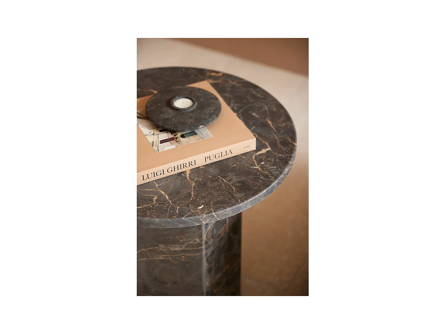 Naro salontafel bijzettafel Ø50cm marmer bruin.