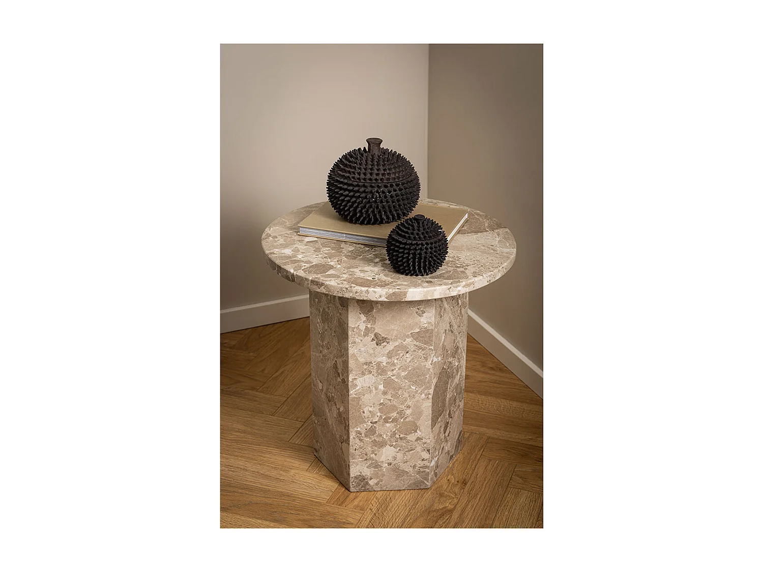 Naro salontafel bijzettafel Ø50cm marmer bruin.