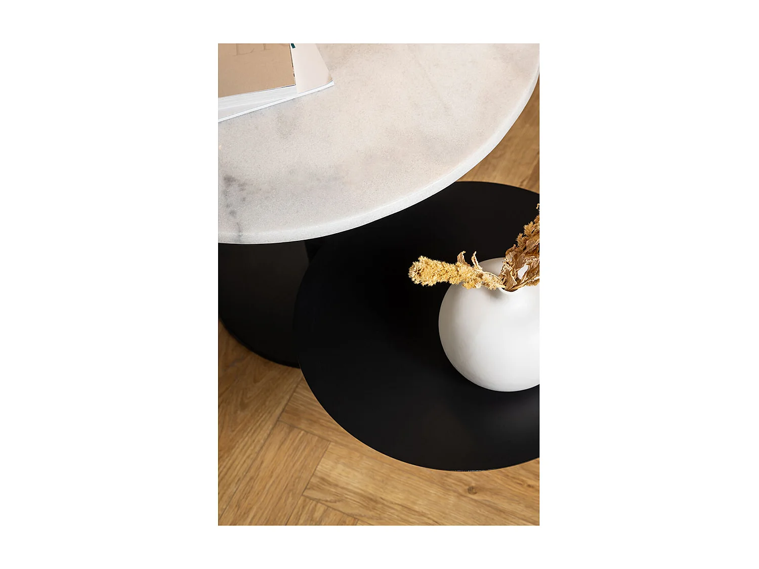 Lahti table basse marbre blanc noir.