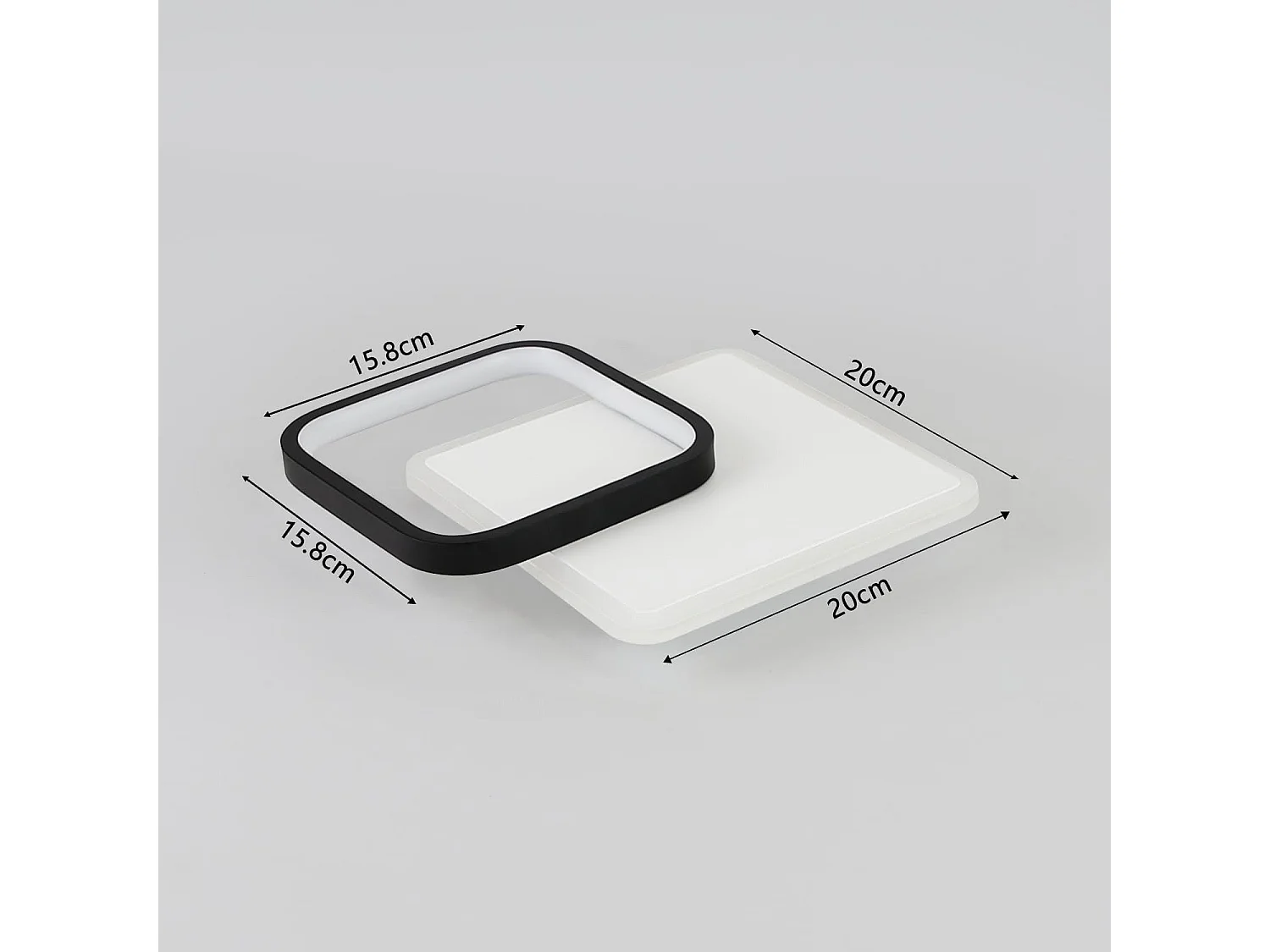 NETTLIFE Plafonnier LED 3000K 24.5cm 22W Lampe de Couloir Design Moderne Cuisine Lampe Noir pour Chambre Salon