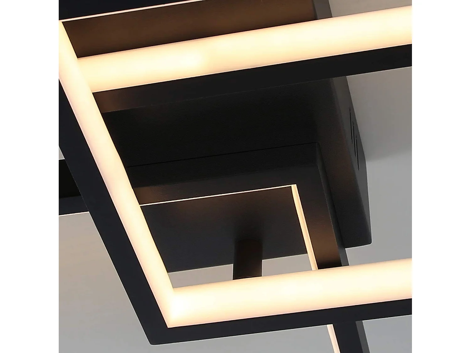 63 W dimmbare LED-Deckenleuchte mit Fernbedienung, modernes Design, aus schwarzem Metall