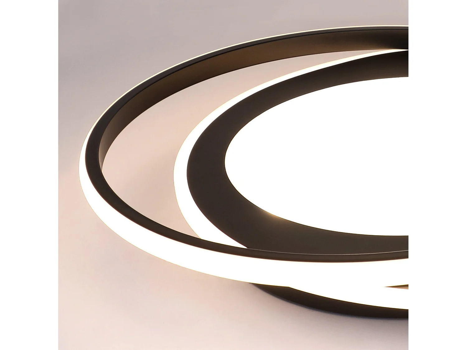 NETTLIFE Plafonnier LED Rond 66W Moderne Chambre Noir Dimmable avec Télécommande