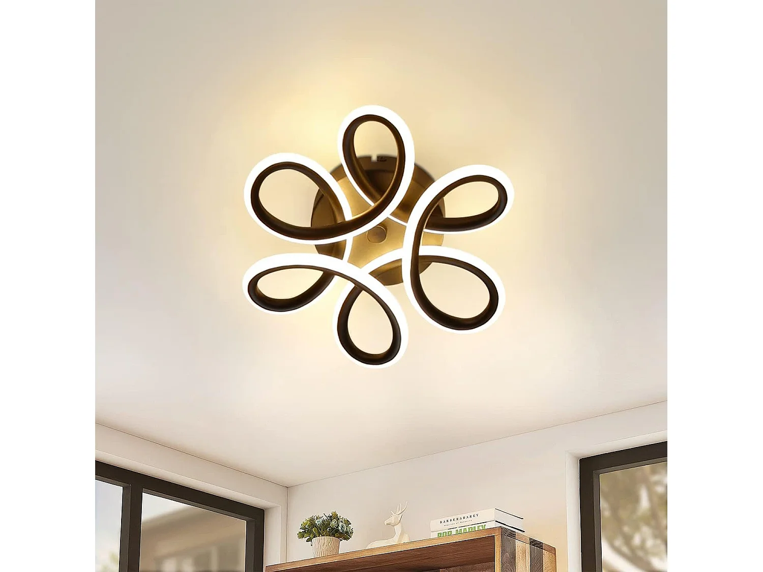 NETTLIFE Plafonnier LED Noir 17W 3000K Lampe de Couloir Moderne Blanc Chaud Géométrie Design Métal pour Couloir Entrée Chambre Cuisine