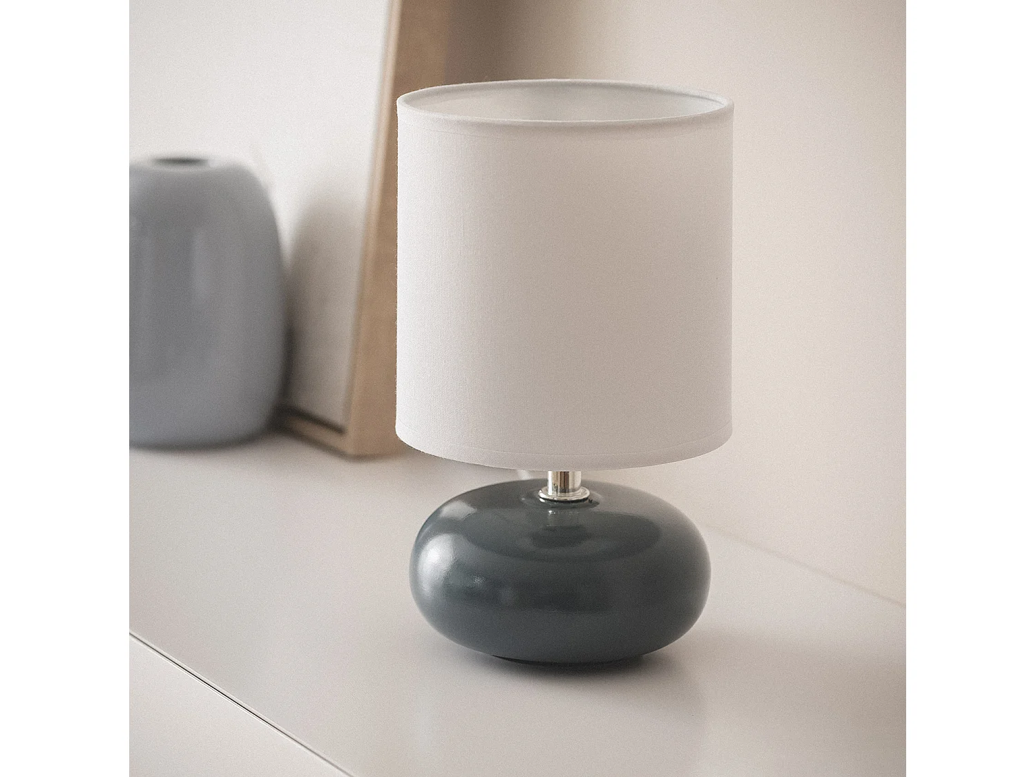 Lámpara de Mesa Cerámica Ava Verde Celadón