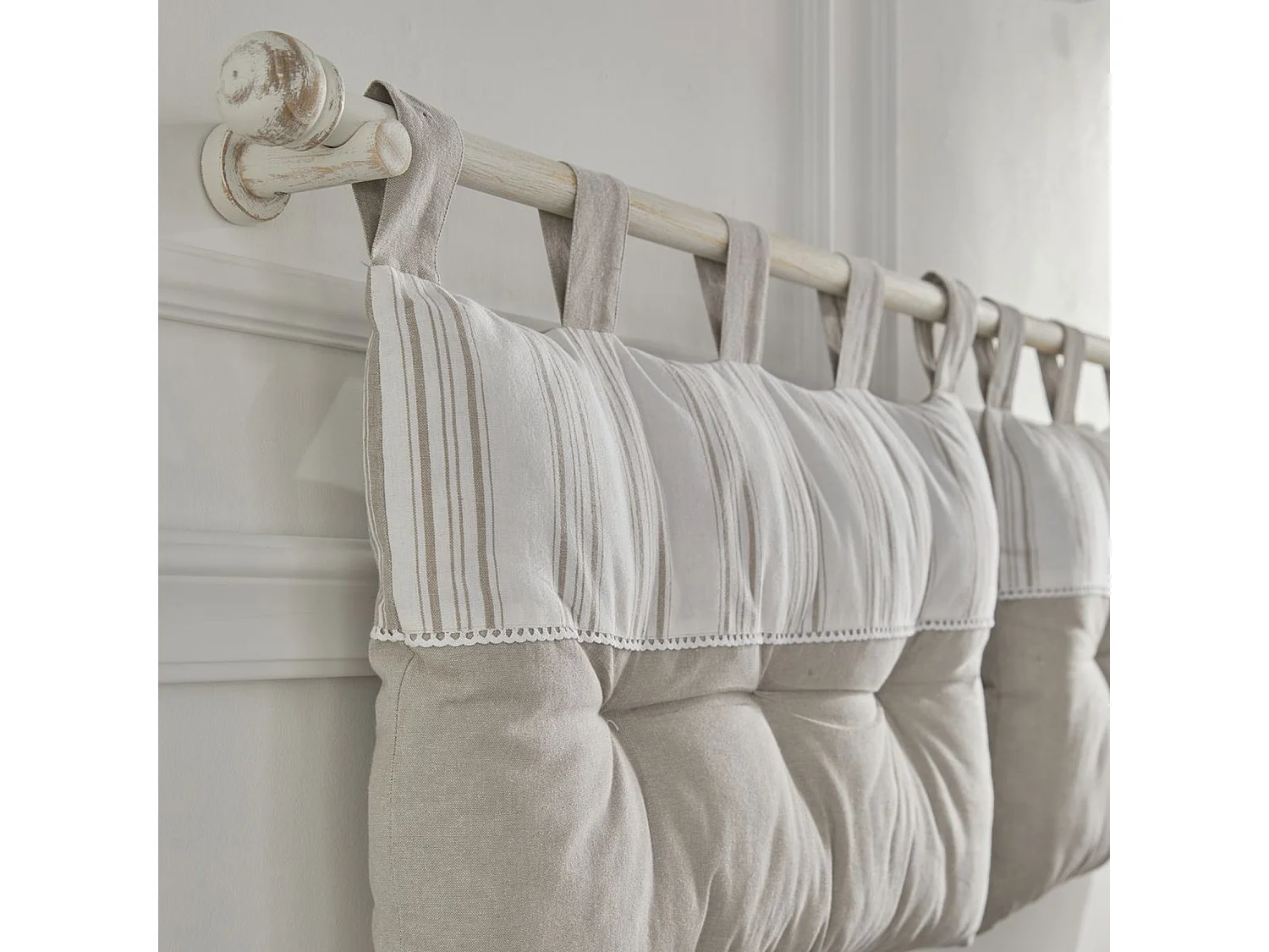 Coussin de tête avec appliques, 100% coton. M/HomeLinen.14 45x70cm